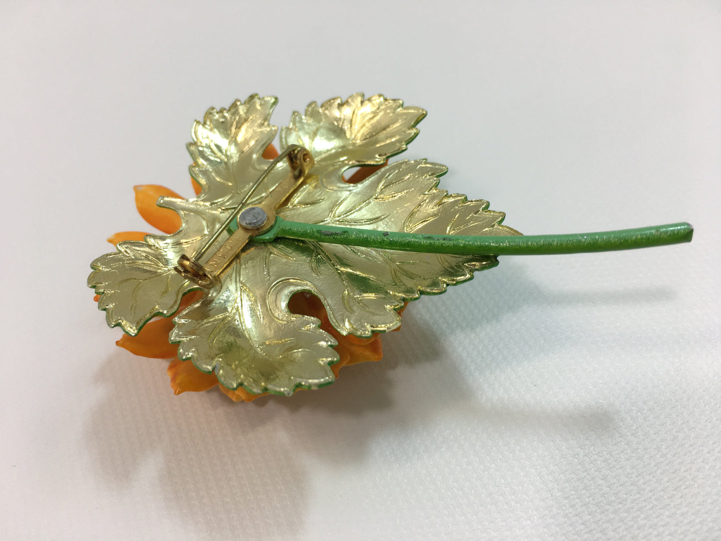 Flower Power Brooch Gold Yellow Green Dahlia Pin
