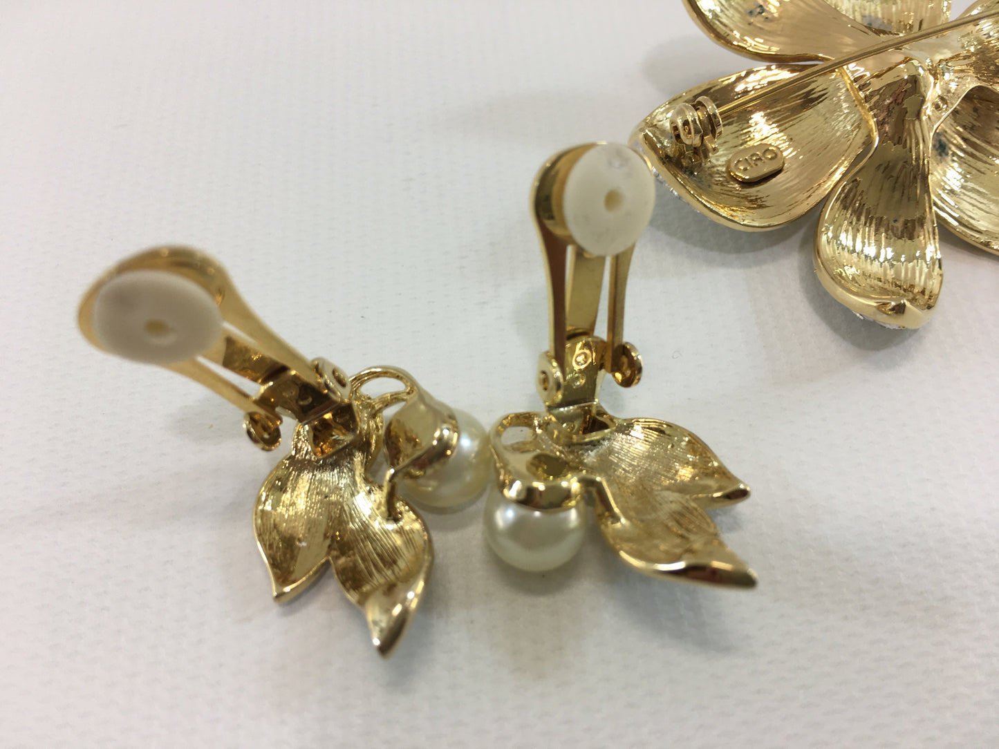 CIRO Pave Rhinestone and Pearl Brooch Large Flower and Leaf Clip Earrings