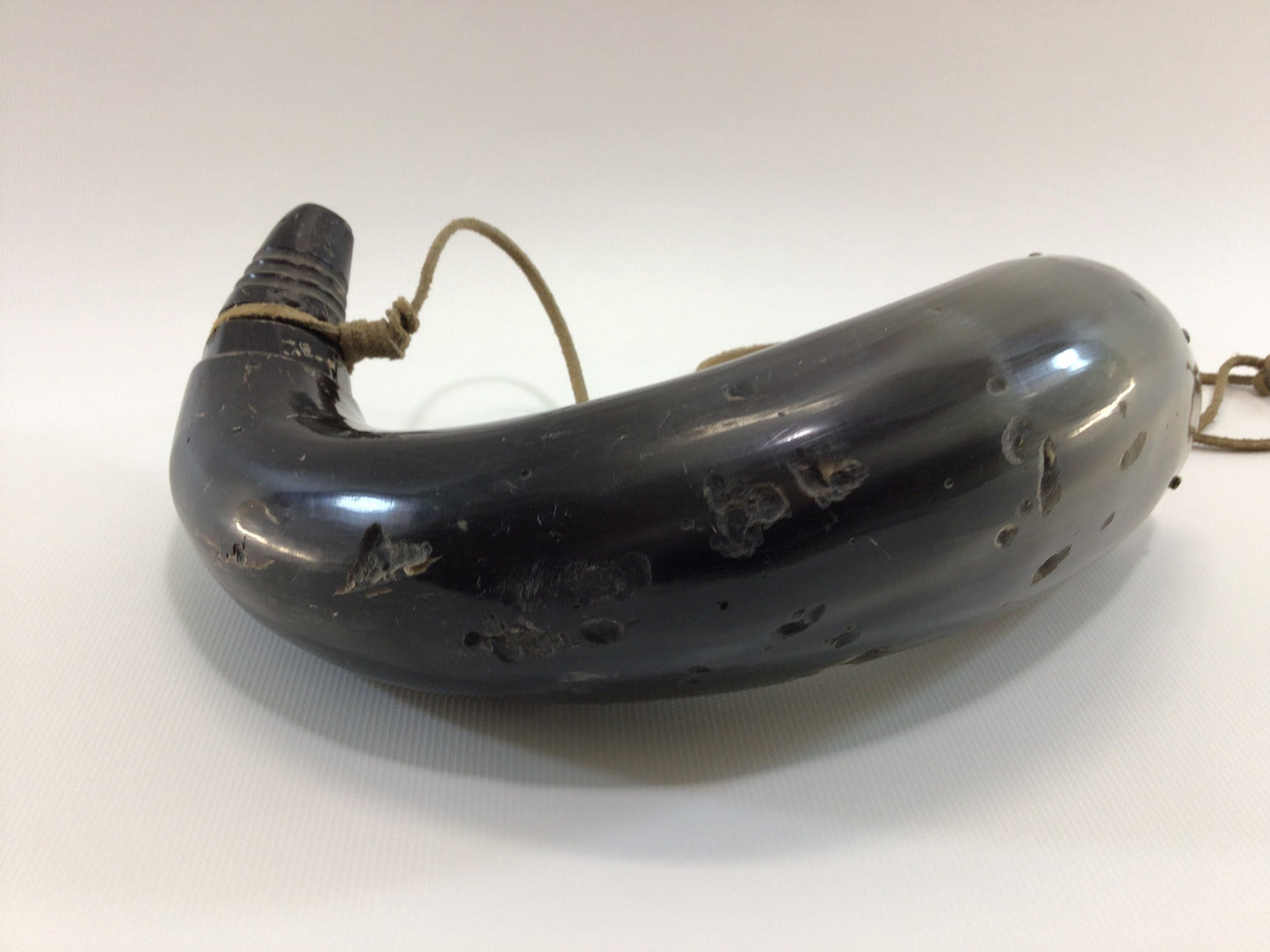 19th Century 9" Bovine Powder Horn Antique Hunting Accessory