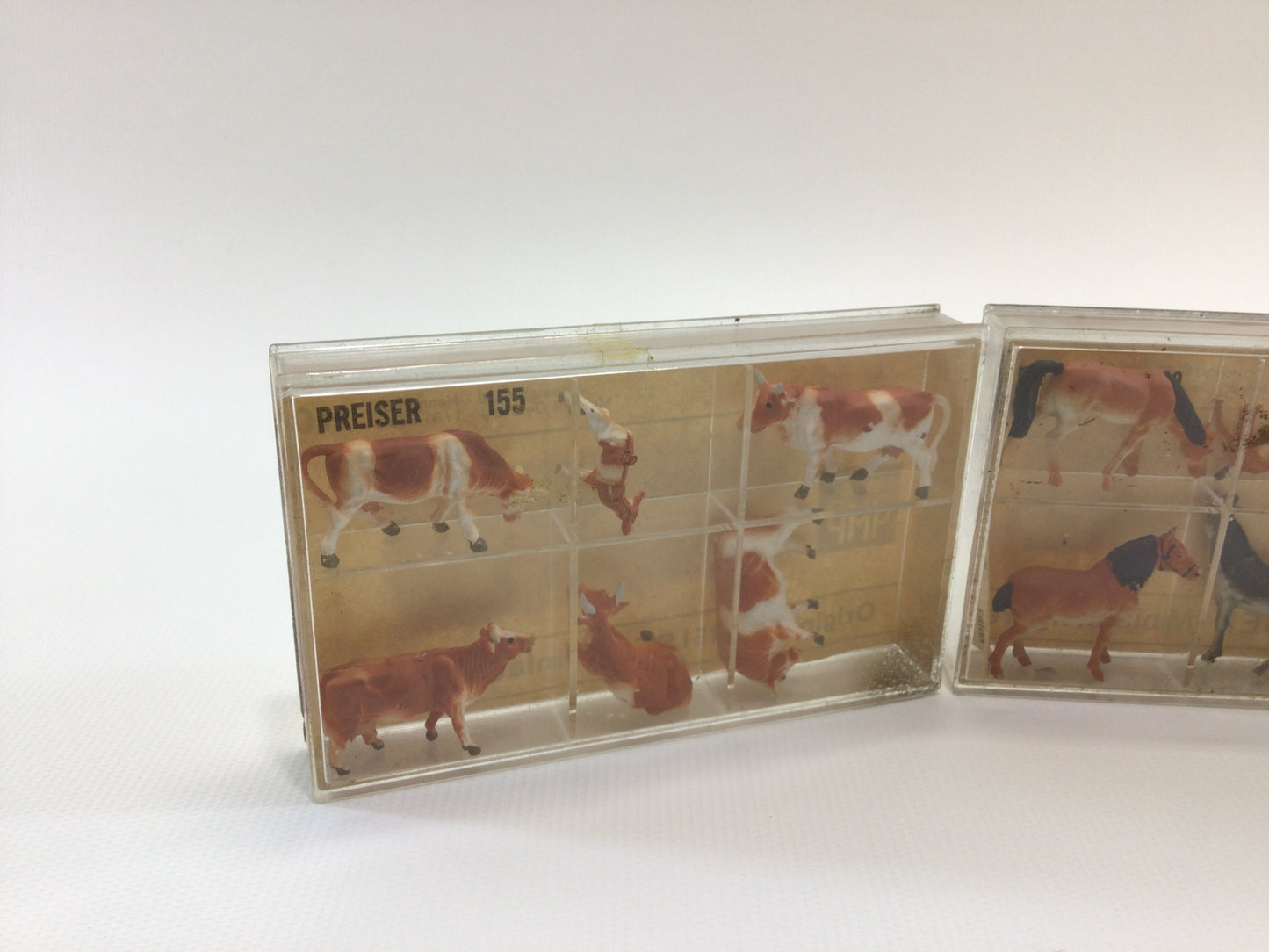 Model Railroad HO Scale Farm Animals Horses Milk Cows Lot Vintage Preiser Miniature Diorama Parts Pieces