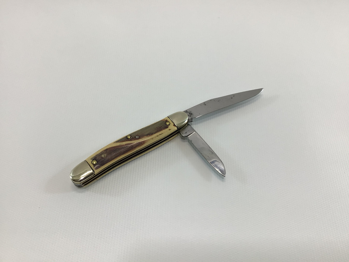 Vintage Pocket Knife Colonial Anvil 2 Blade Stockman Quality Made in USA