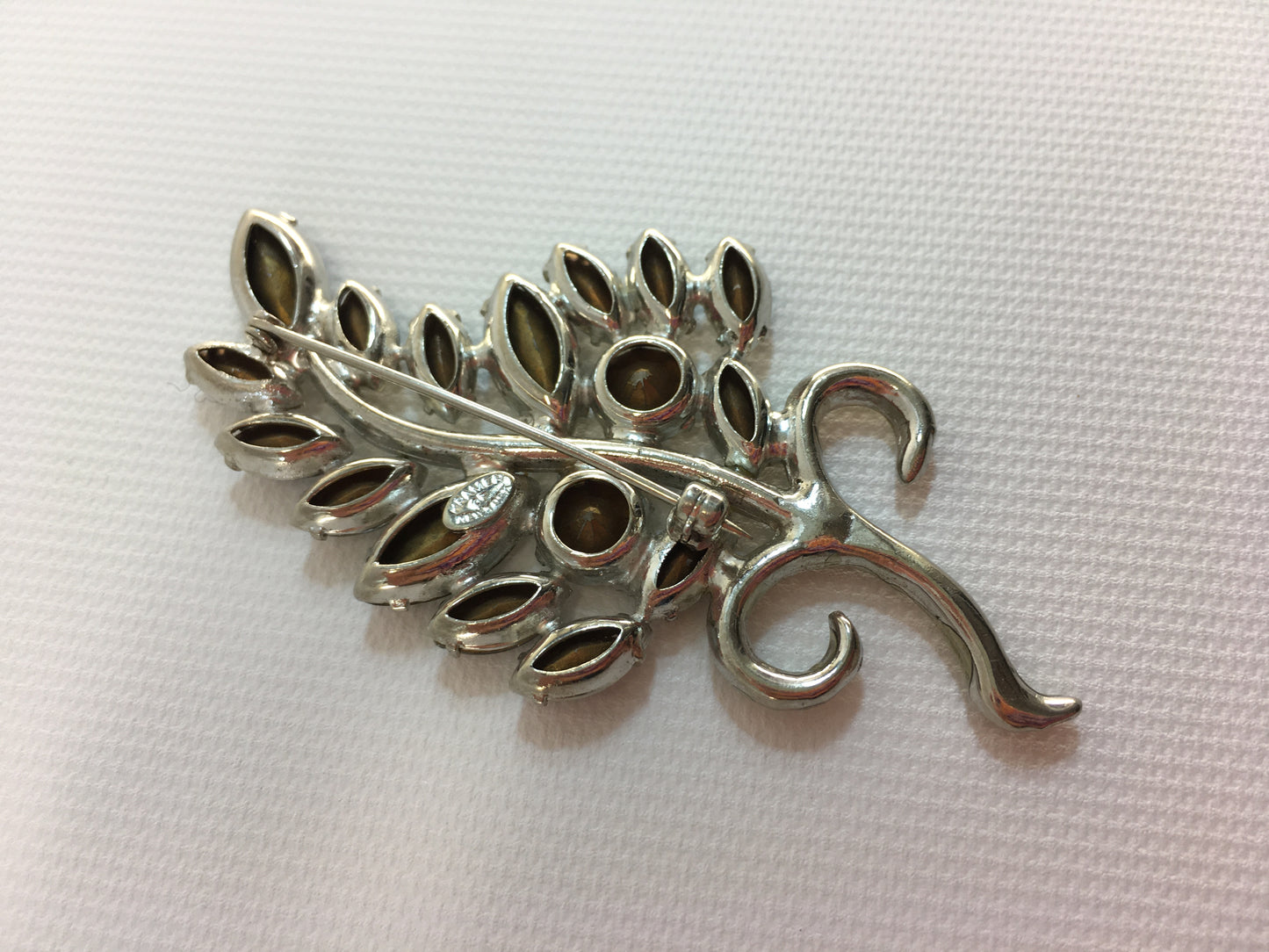 Kramer Brooch Smokey Gray Rhinestones Silver Tone Leaf Floral Vintage 50's Fashion Jewelry