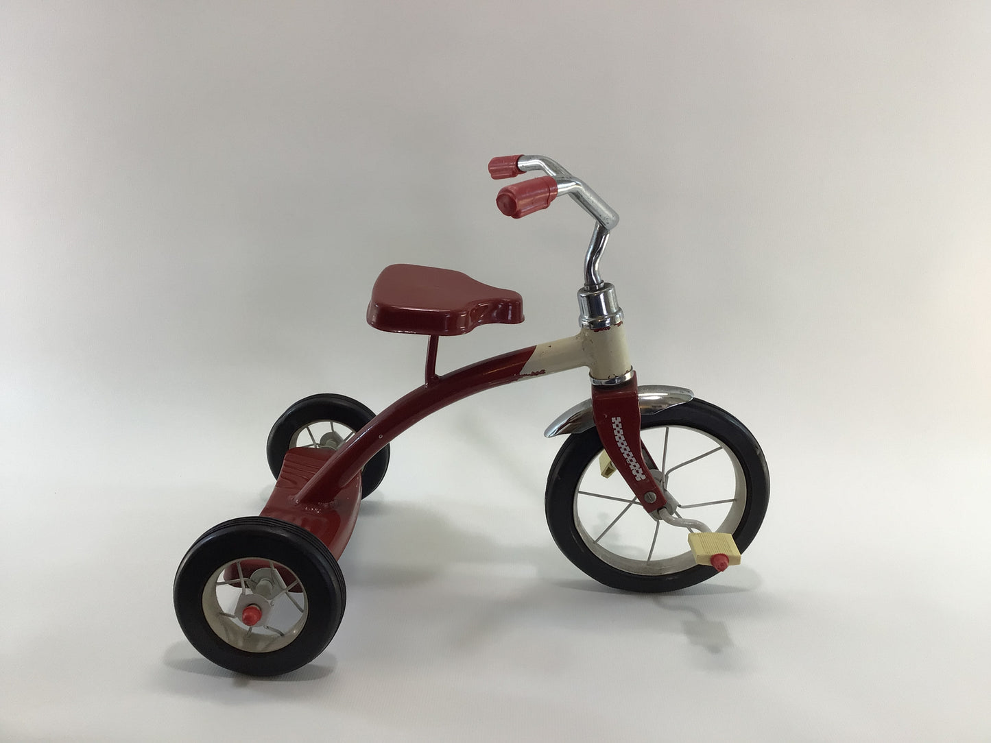 Miniature Roadmaster Tricycle Vintage Pressed Steel Toy Trike for Doll or Plush Animal Toy Display