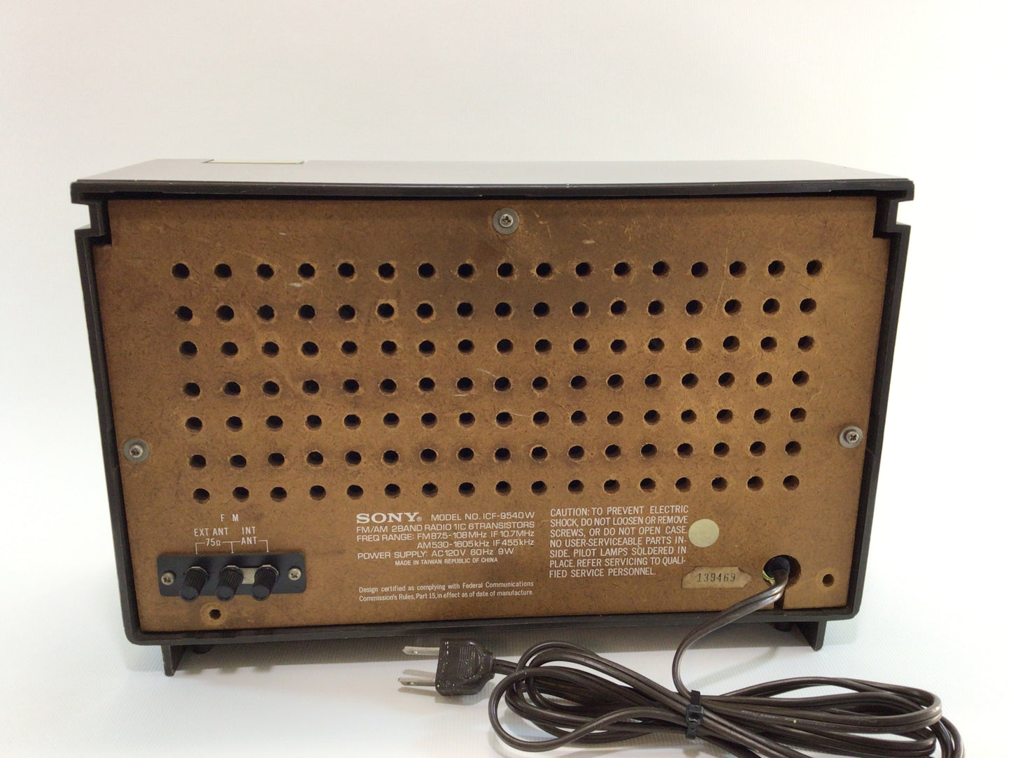 Sony High Fidelity AM/FM Radio Model ICF 9540W Vintage Electronics