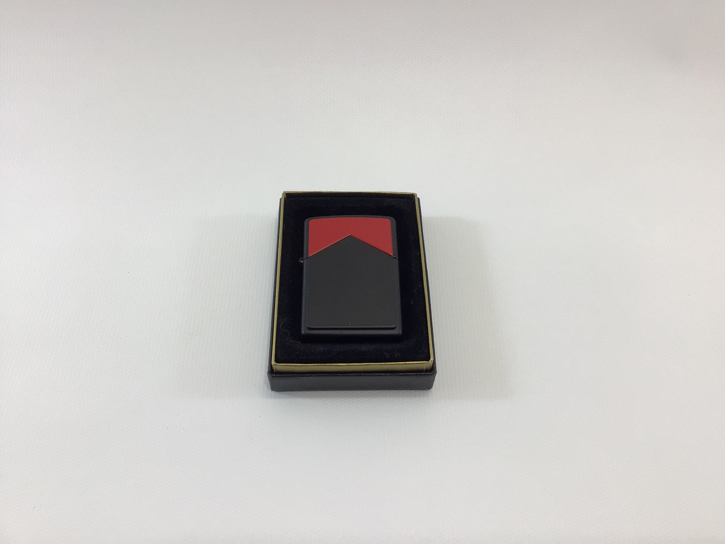 Vintage 1996 Marlboro Zippo Cigarette Lighter