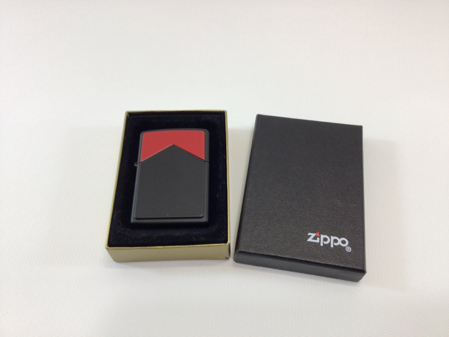 Vintage 1996 Marlboro Zippo Cigarette Lighter