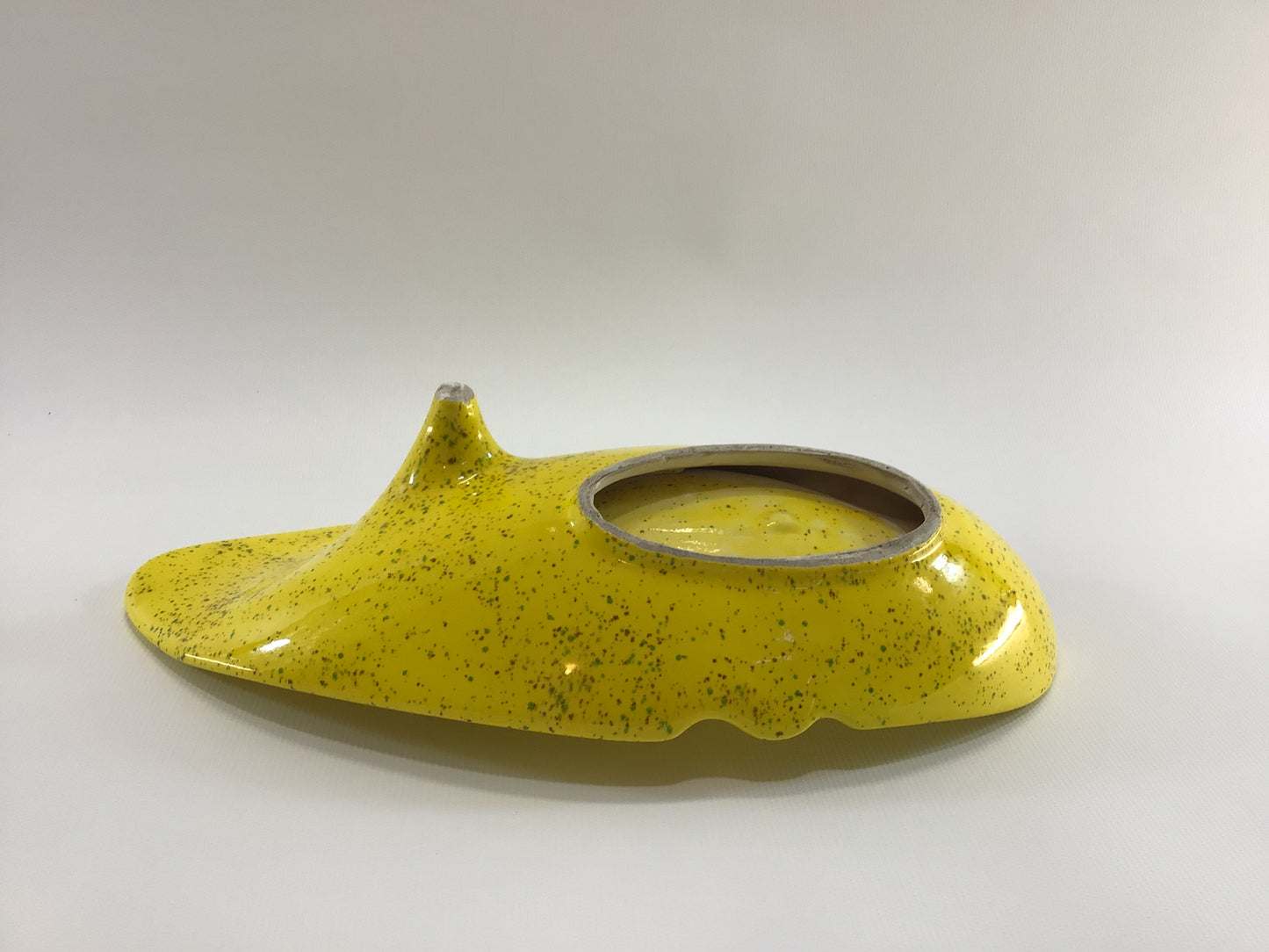Ceramic Coffee Table Ashtray Mid Century Modern Footed Amoeba Design Brown and Green Flecked