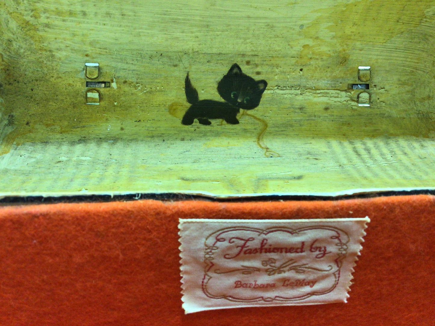 Aladdin Dome Top Lunch Box Vintage Upcycled Kittens Sewing Box by Barbara LeMay Rustic Chippy Yellow Exterior Red Felt Lined Interior Decor
