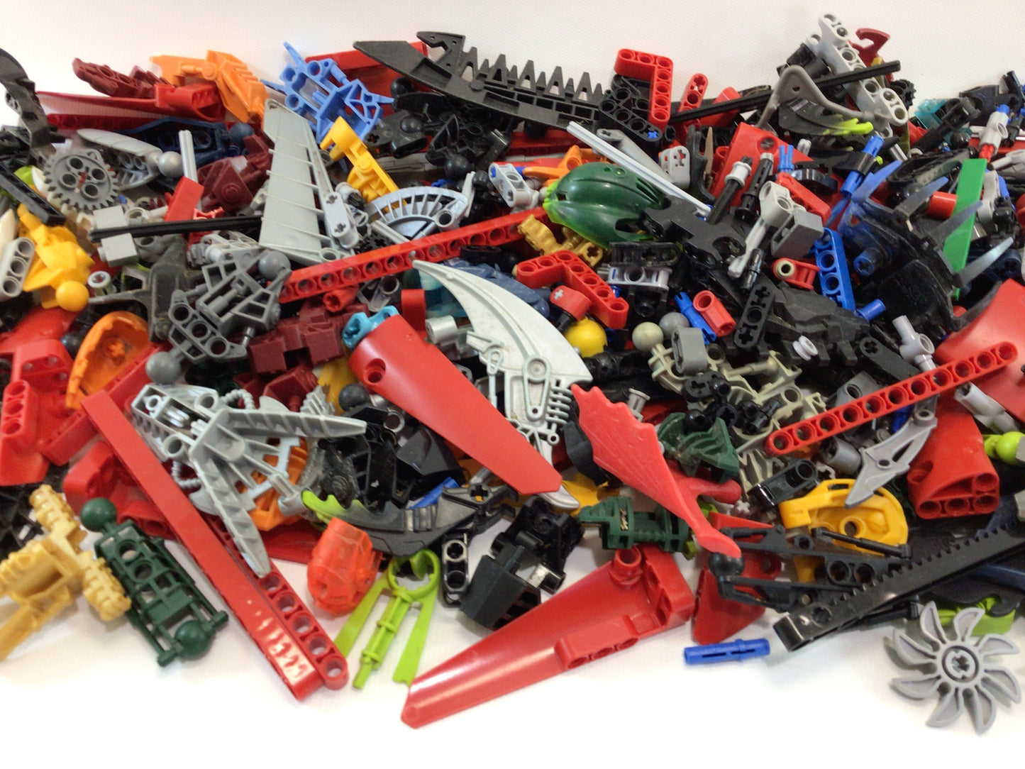 Lego Assorted Bionicle and Technics Parts and Pieces Lot