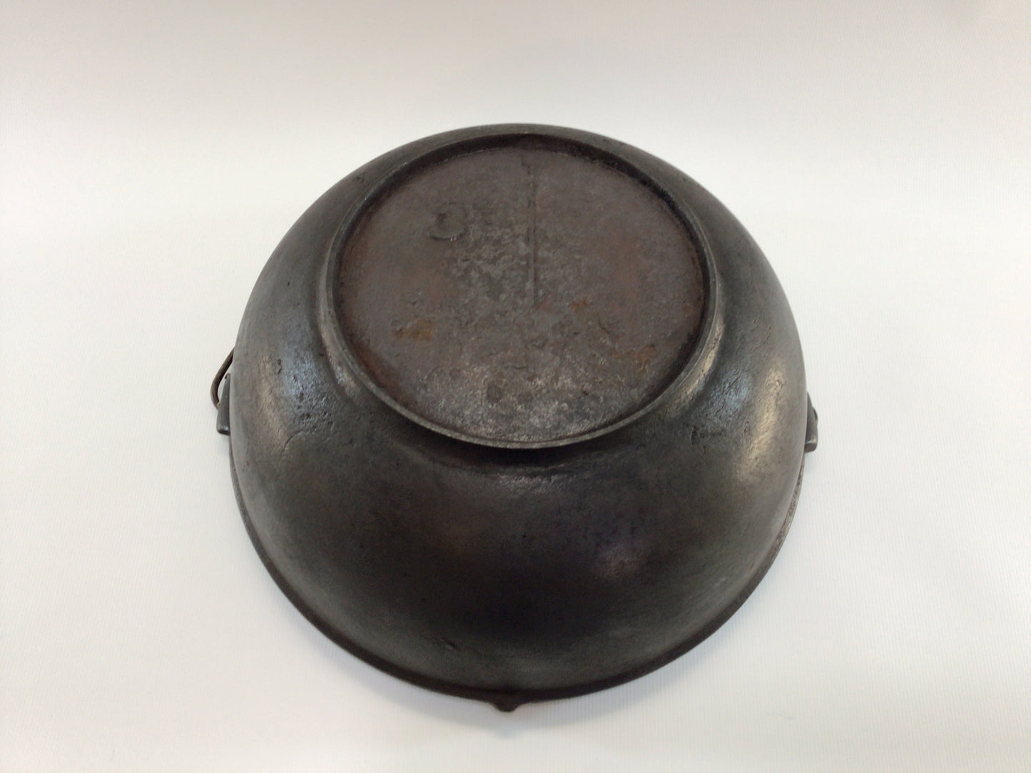 Cast Iron No 3 Scotch Bowl with Gate Mark and Heat Ring Antique Country Kitchen Farmhouse Decor