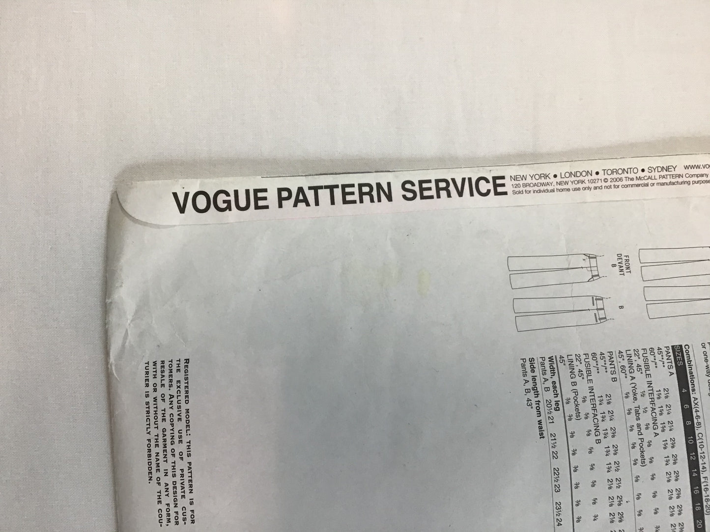 Vintage Vogue Sewing Pattern No. V2907, Alice and Olivia Retro Mod Pants, Size 10 12 14