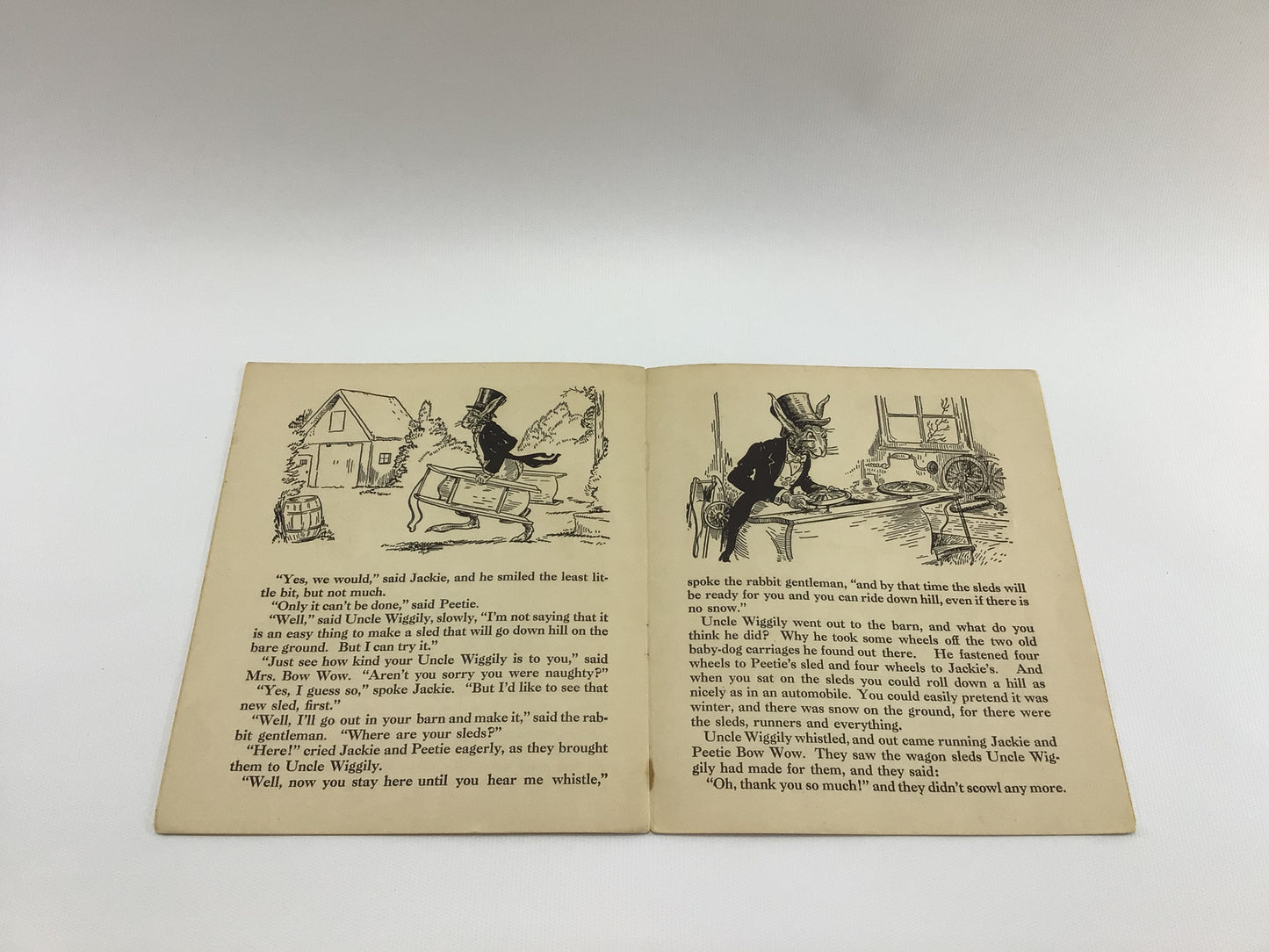 Vintage Children's Picture Book 1939 Uncle Wiggily and the Sleds Platt & Munk Publishing