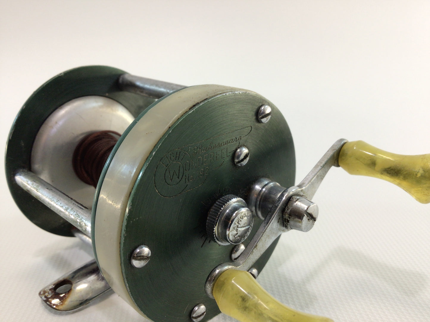 Shakespeare Wondereel Light 1921 Baitcasting Reel Fishing Tackle Vintage Outdoor Sporting Equipment