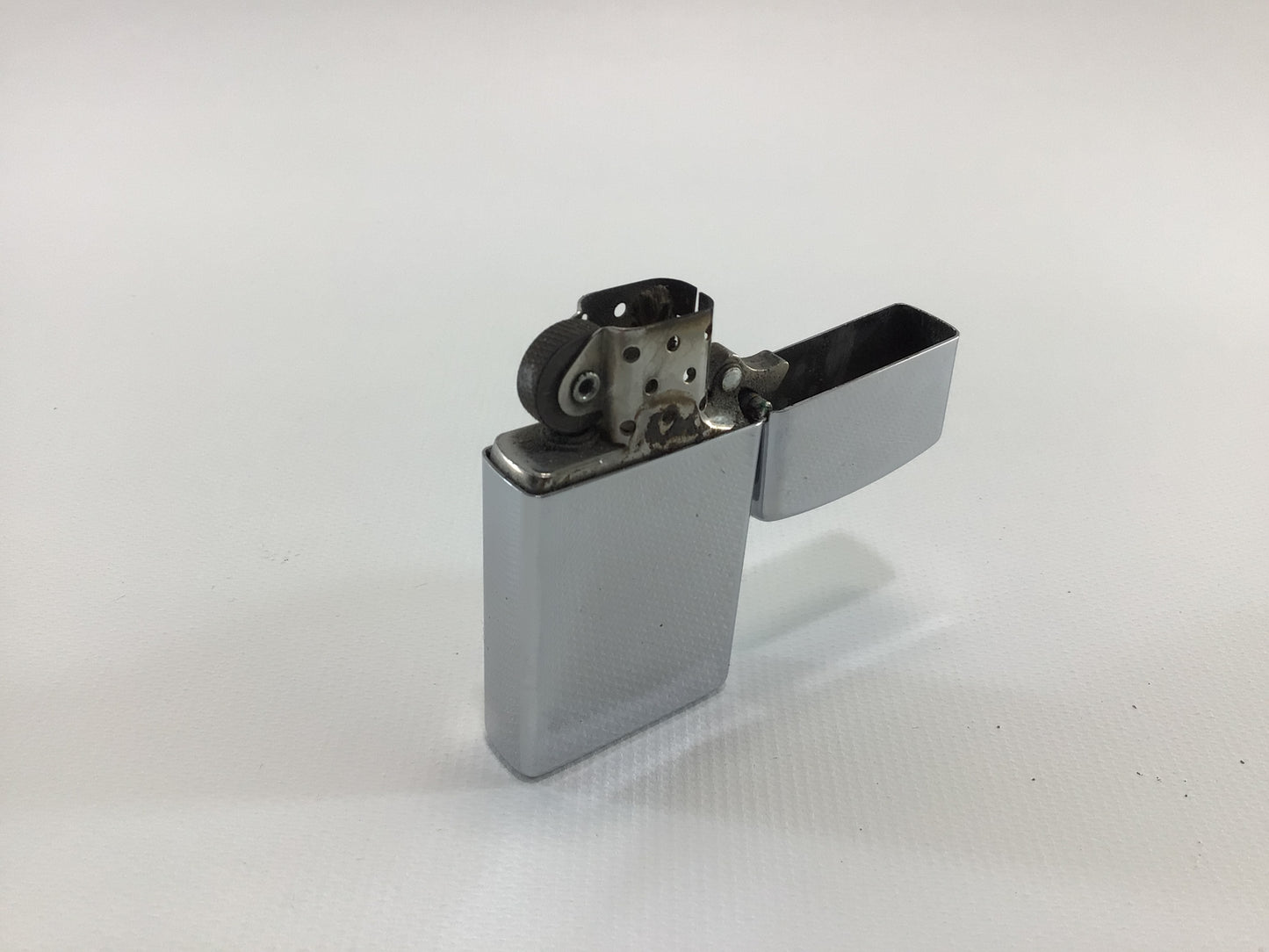 Zippo Slim Cigarette Lighter High Polish Chrome Vintage 1996