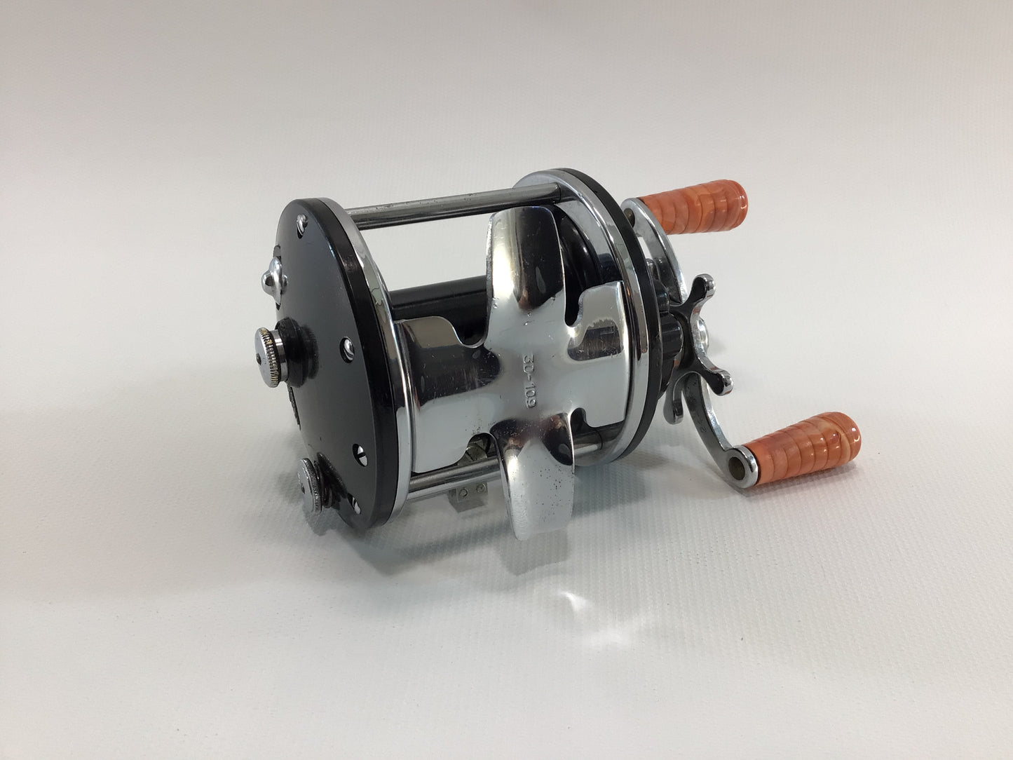 Penn Reel Baitcasting Fishing Reel No 109 Vintage Fishing Tackle