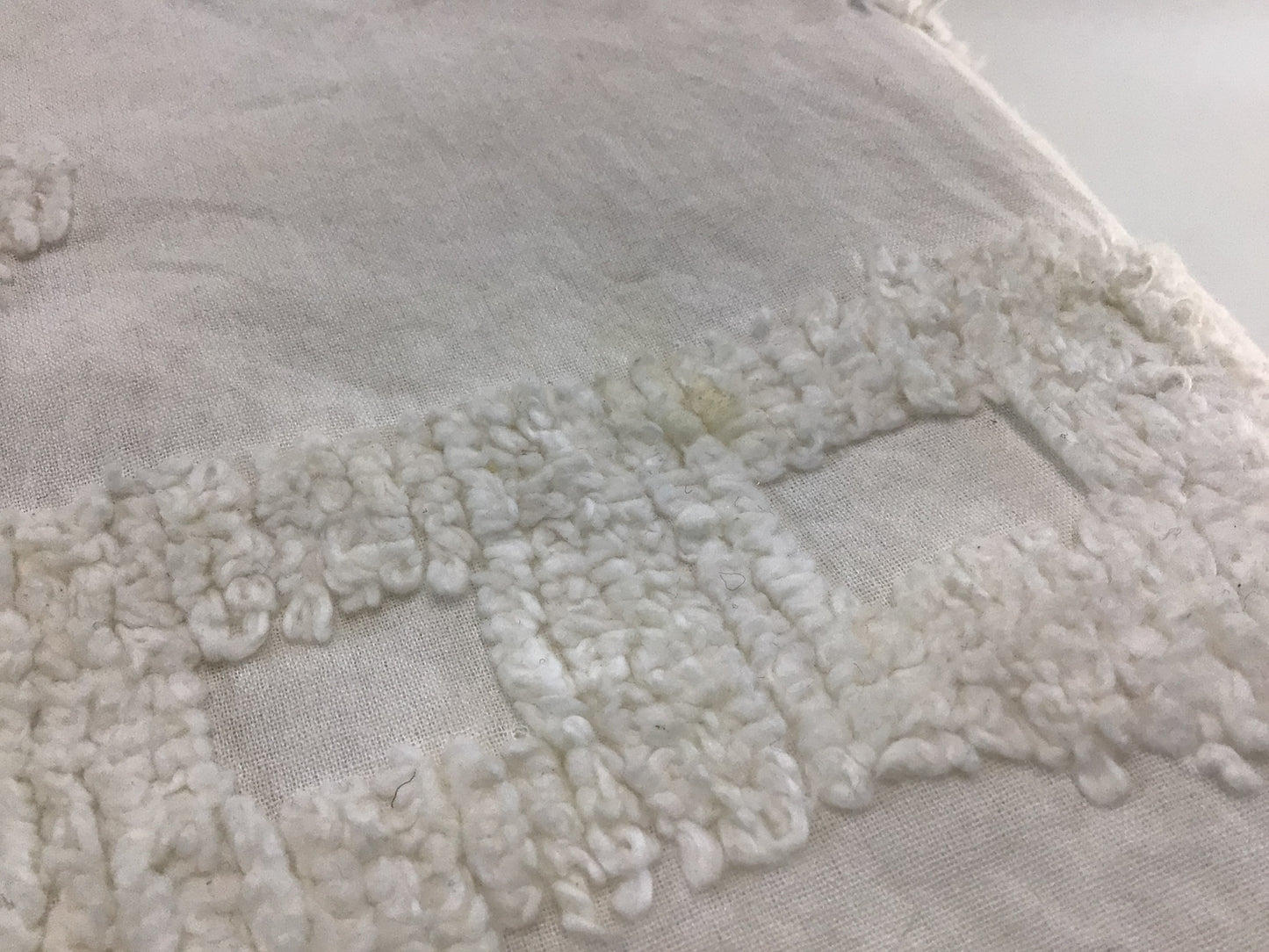 White Chenille Vintage Bedspread Coverlet Super King Size 100" x 120"