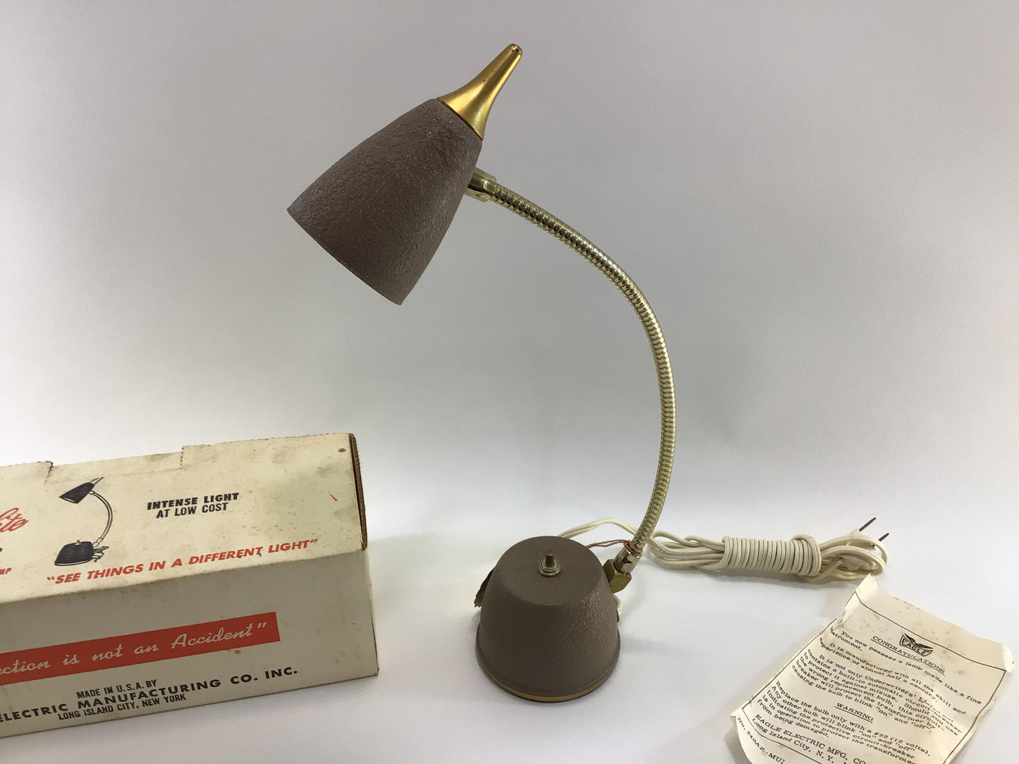 Mid Century Eagle Hi-Lite Desk Lamp Quality Made in USA Vintage Reading Lighting