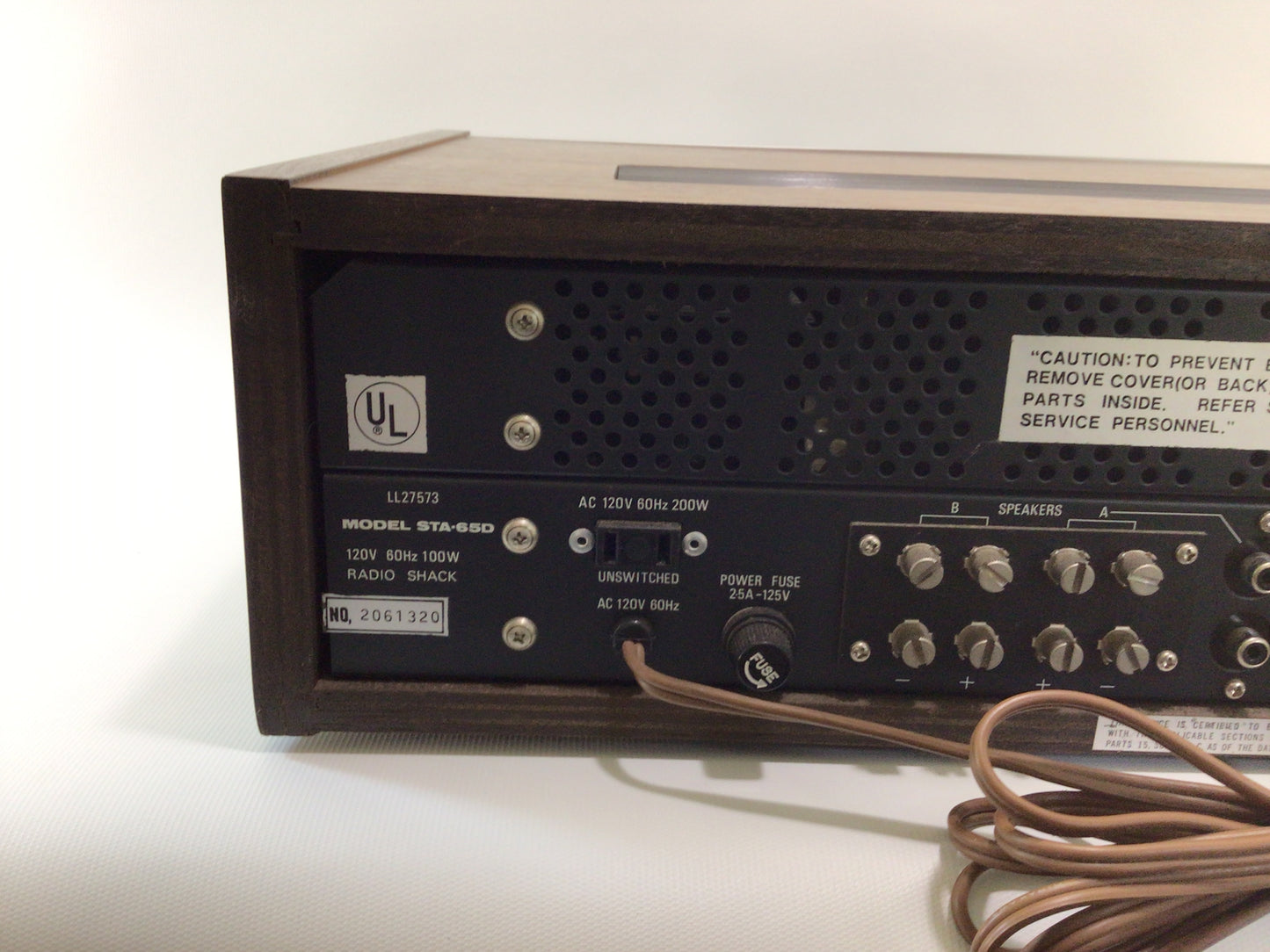 Realistic High Fidelity 82 Watt Stereo Receiver Model STA-65D Vintage 1970s Radio Shack Electronics Component