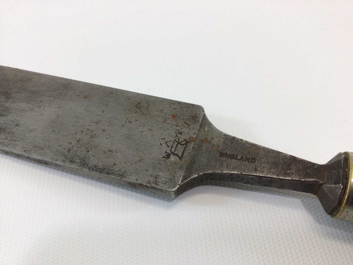 Ward Carpenter Chisel Antique Rustic Primitive Quality Made in England Woodworking Hand Tool