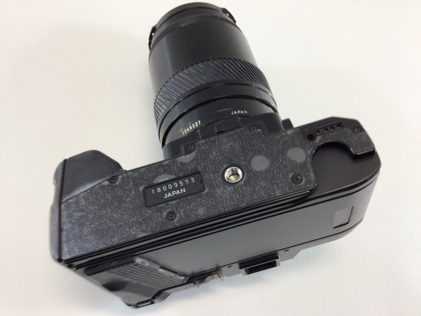 Minolta 7000 Maxxum 35mm Camera with 28-85mm AF Zoom Lens Vintage Photography Equipment - Untested