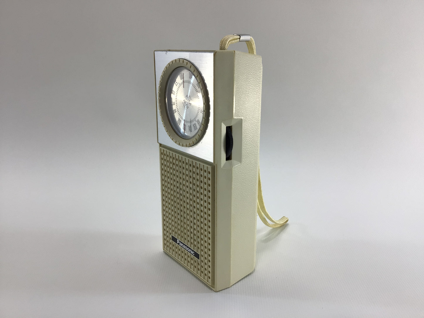 Panasonic Solid State Transistor AM FM Radio Model RF 513 Made in Japan Vintage Portable Audio Electronics Gadget - Not Working Parts Repair