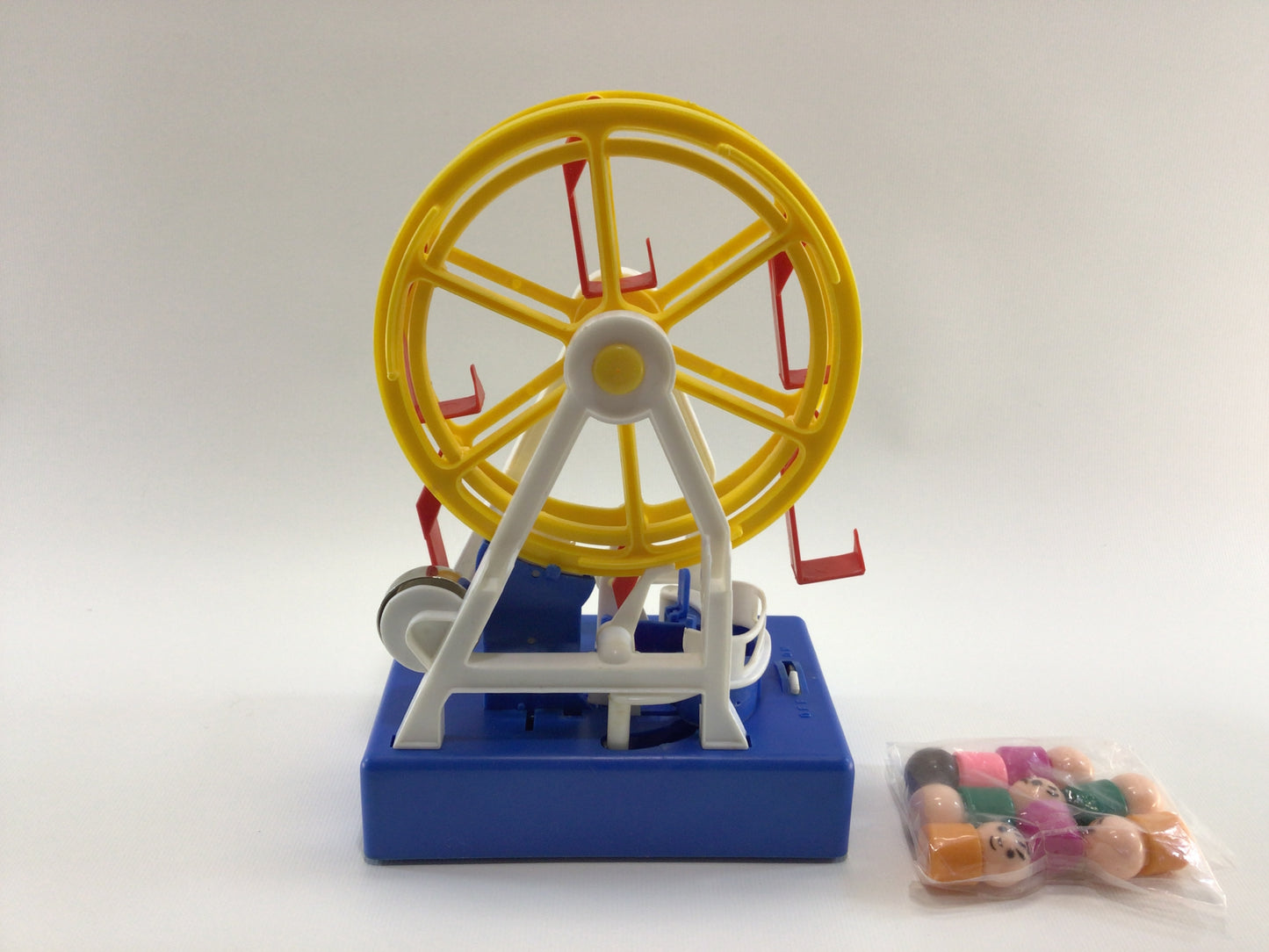 The Action Ferris Wheel Nasta Industries No 110 Vintage 1971 Battery Operated Toy in Box