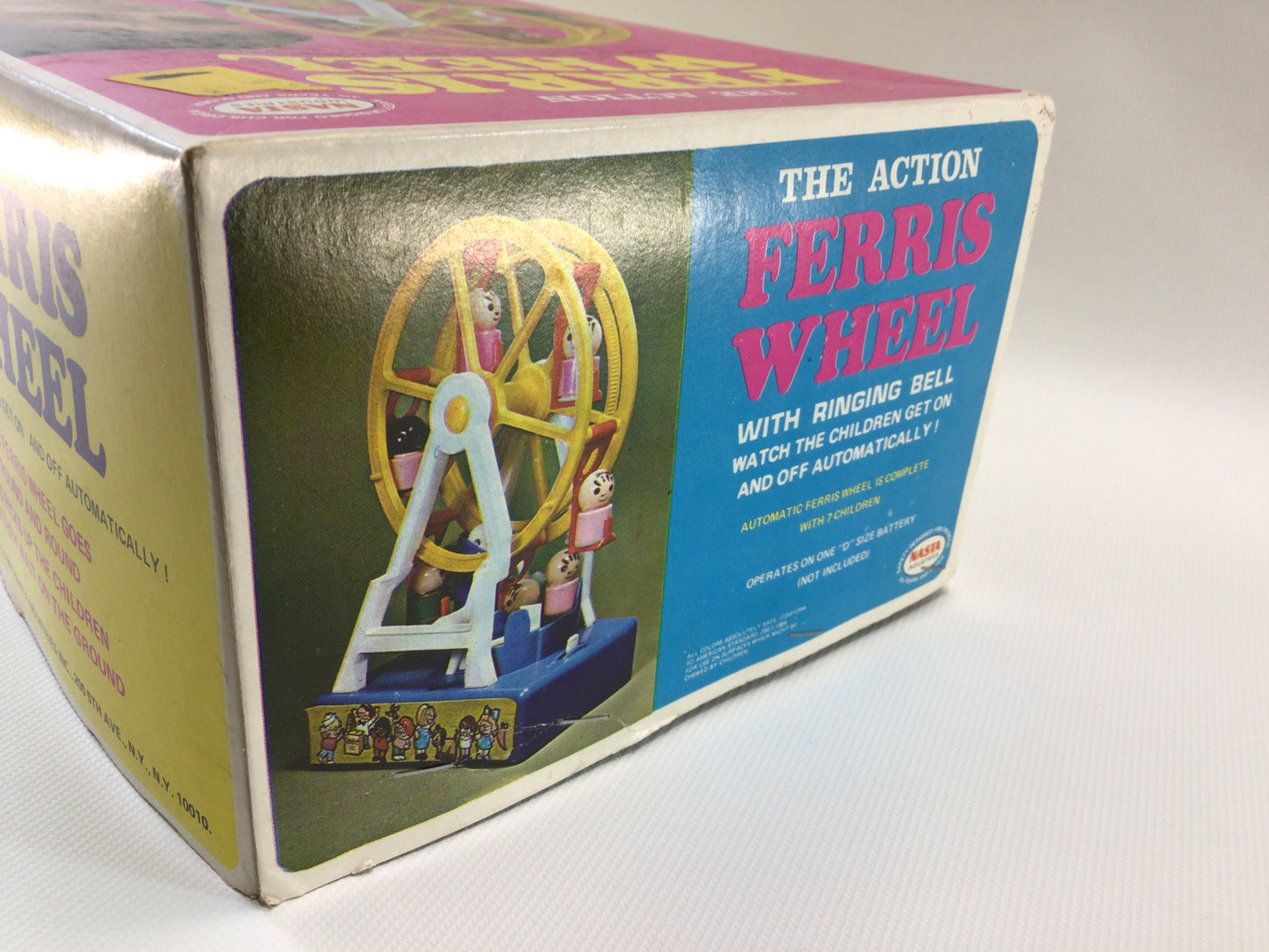The Action Ferris Wheel Nasta Industries No 110 Vintage 1971 Battery Operated Toy in Box