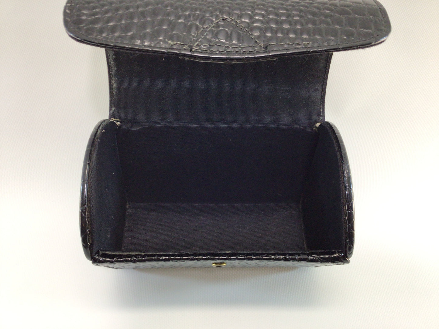 Black Faux Alligator Coffin Box Handbag Purse Vintage Mid Century Fashion Accessory