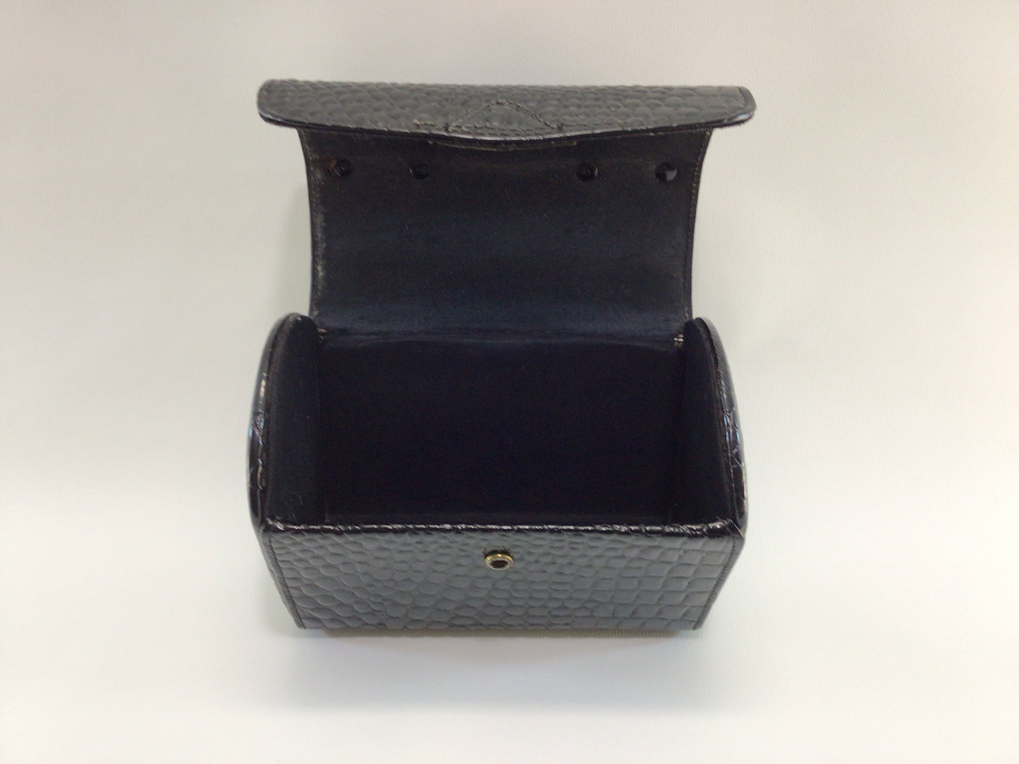 Black Faux Alligator Coffin Box Handbag Purse Vintage Mid Century Fashion Accessory