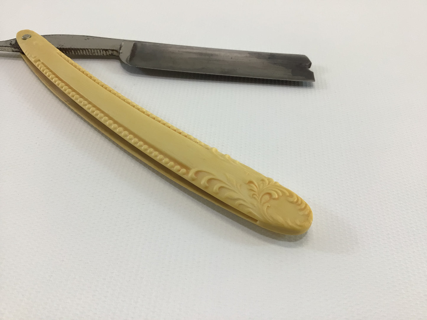 Antique Straight Razor Four Leaf Clover Special Quality Croghan Cutlery Company