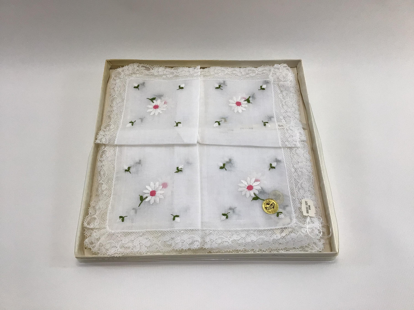 Ladies Handkerchief Set Embroidered White Daisies All Cotton Vintage Nasharr Made in Switzerland Box of 1 Dozen