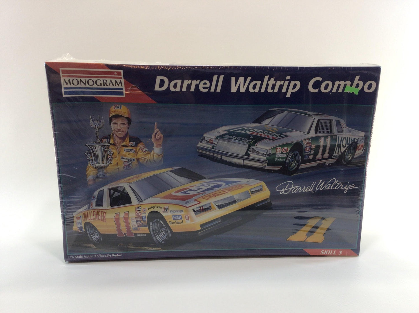 Monogram 1:24 Scale Model Kit 1994 Darrell Waltrip Combo Pepsi Cola and Mountain Dew Cars