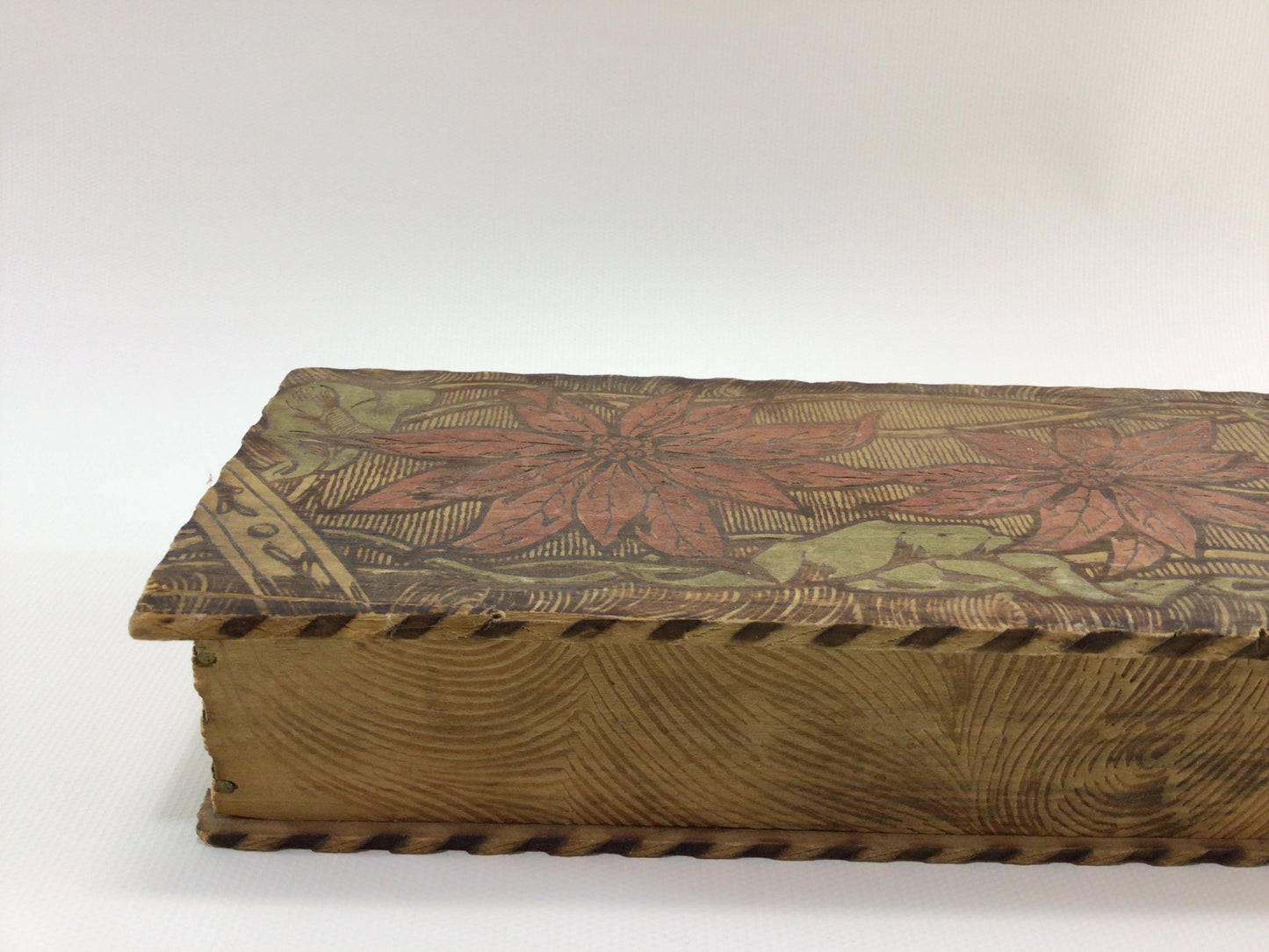 Antique Flemish Art Pyrography Cedar Glove Box Poinsettia Motif Rustic Home Decor Trinket Jewelry Storage Container