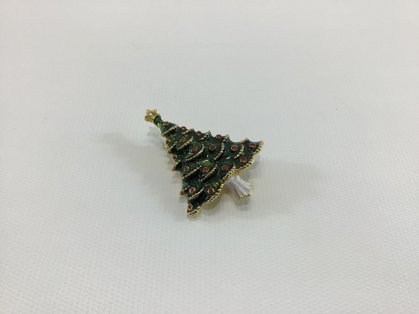 Christmas Tree Holiday Brooch Gold Tone Enamel with Rhinestone Star Topper Vintage 1970s Fashion Accessory