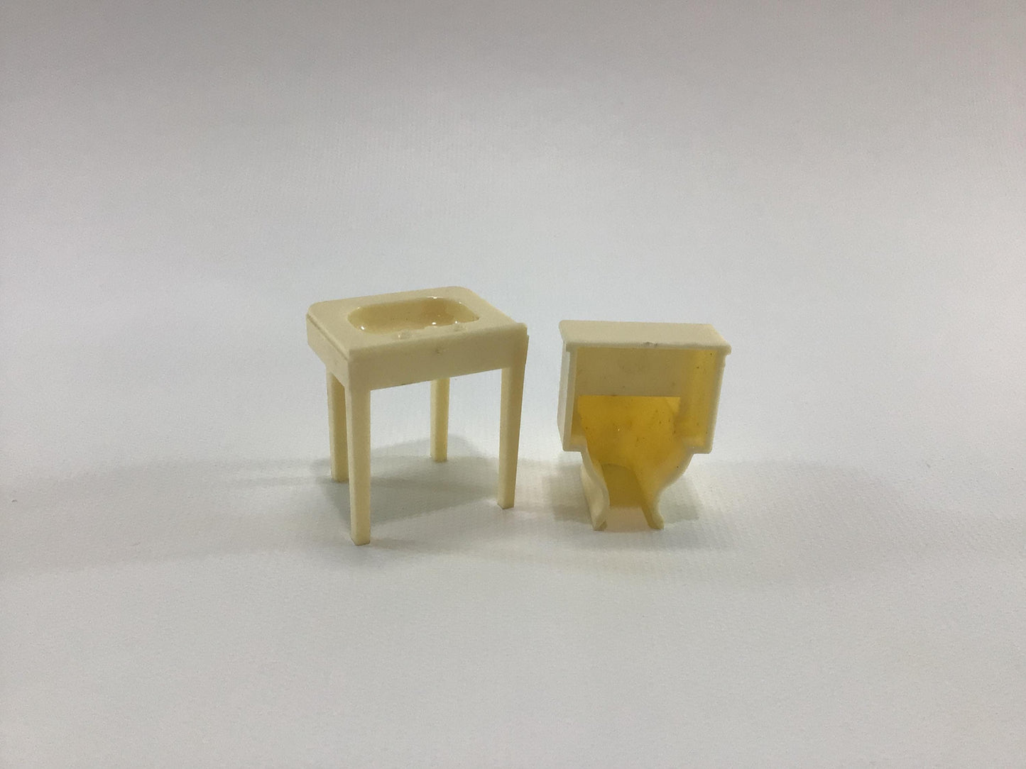 Marx Sink and Commode 1:24 Scale Toy Playset Replacement Parts Pieces for Tin Lithograph Era Dollhouses