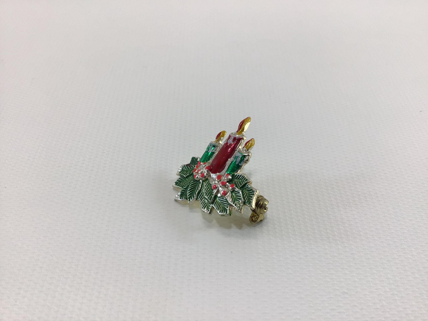Christmas Holiday Candles Brooch Silver Tone Enamel Vintage 1990s Fashion Accessory
