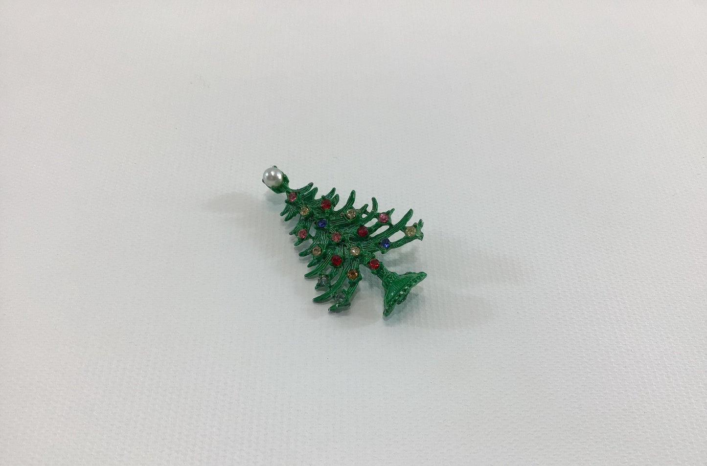 Christmas Tree Holiday Brooch Green Enamel with Rhinestones and Faux Pearl Topper Vintage 1970s Fashion Accessory
