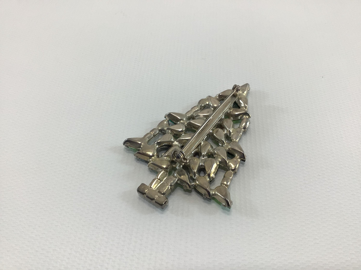 Christmas Tree Holiday Brooch Silver Tone Rhinestone Modernist Style Vintage 1960s Fashion Accessory