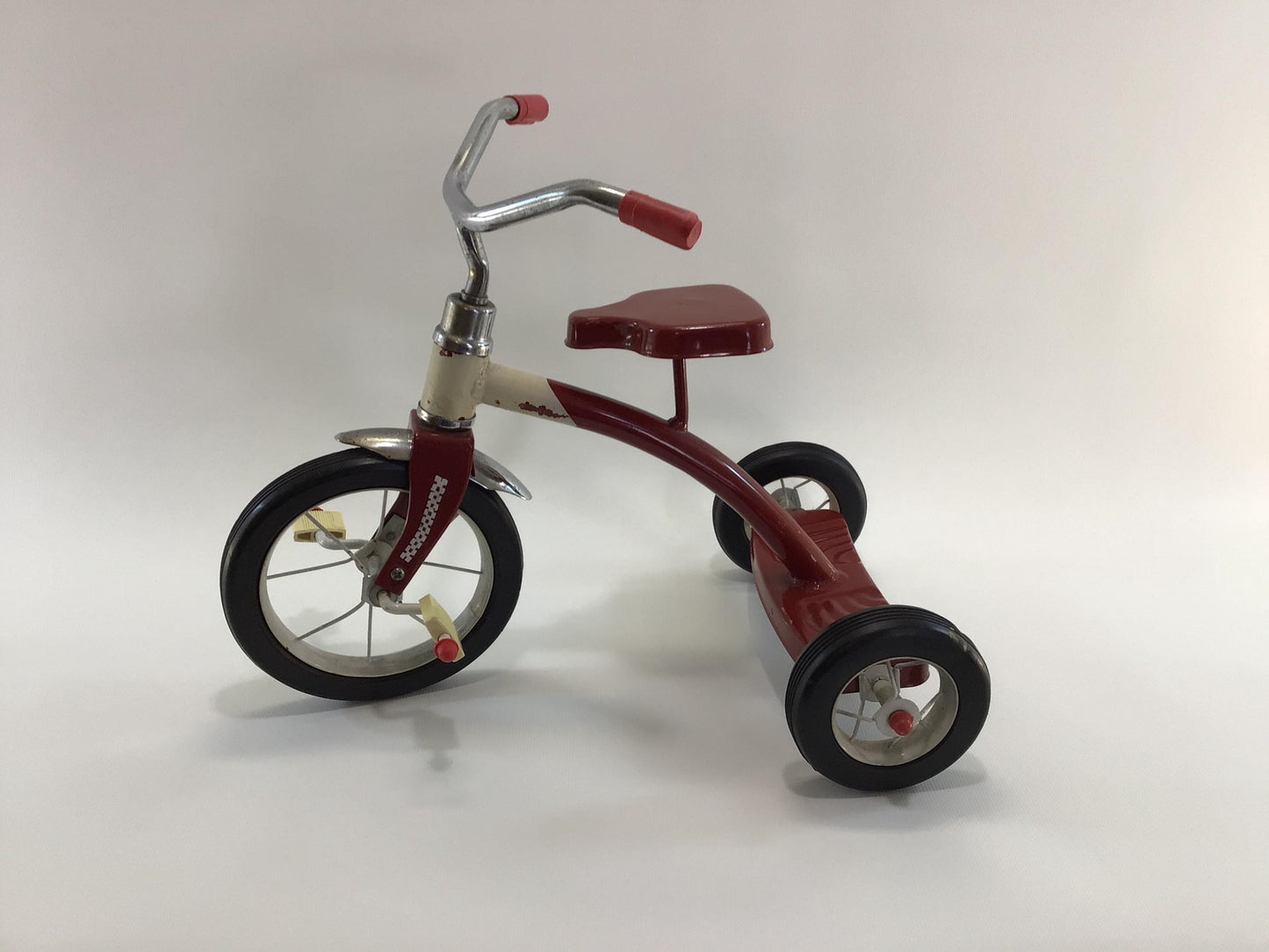 Miniature Roadmaster Tricycle Vintage Pressed Steel Toy Trike for Doll or Plush Animal Toy Display