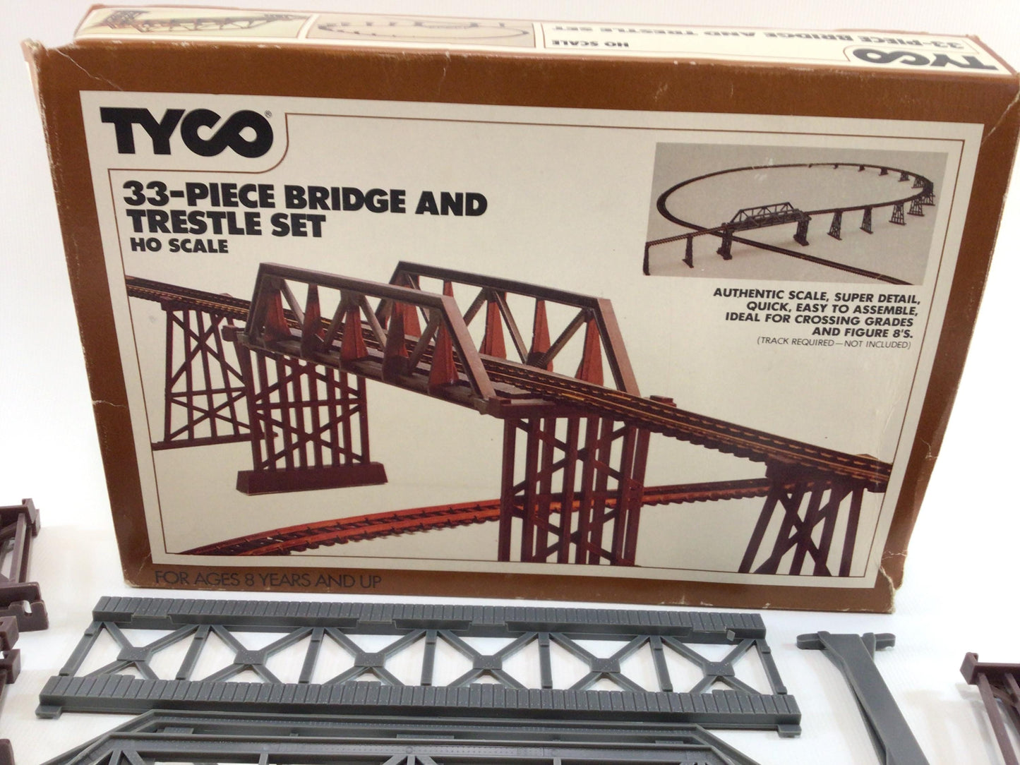 Tyco HO Scale Model Railroad Bridge and Trestle Set No 909 Vintage Miniature Modeling Kit