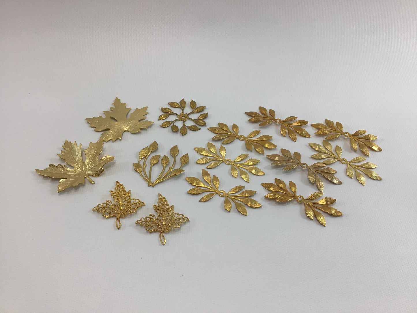 Dollhouse Miniature Metal Jewelry Findings Vintage Quality Made Project Parts Pieces Various Leaves
