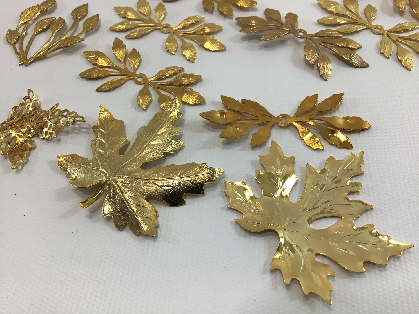 Dollhouse Miniature Metal Jewelry Findings Vintage Quality Made Project Parts Pieces Various Leaves