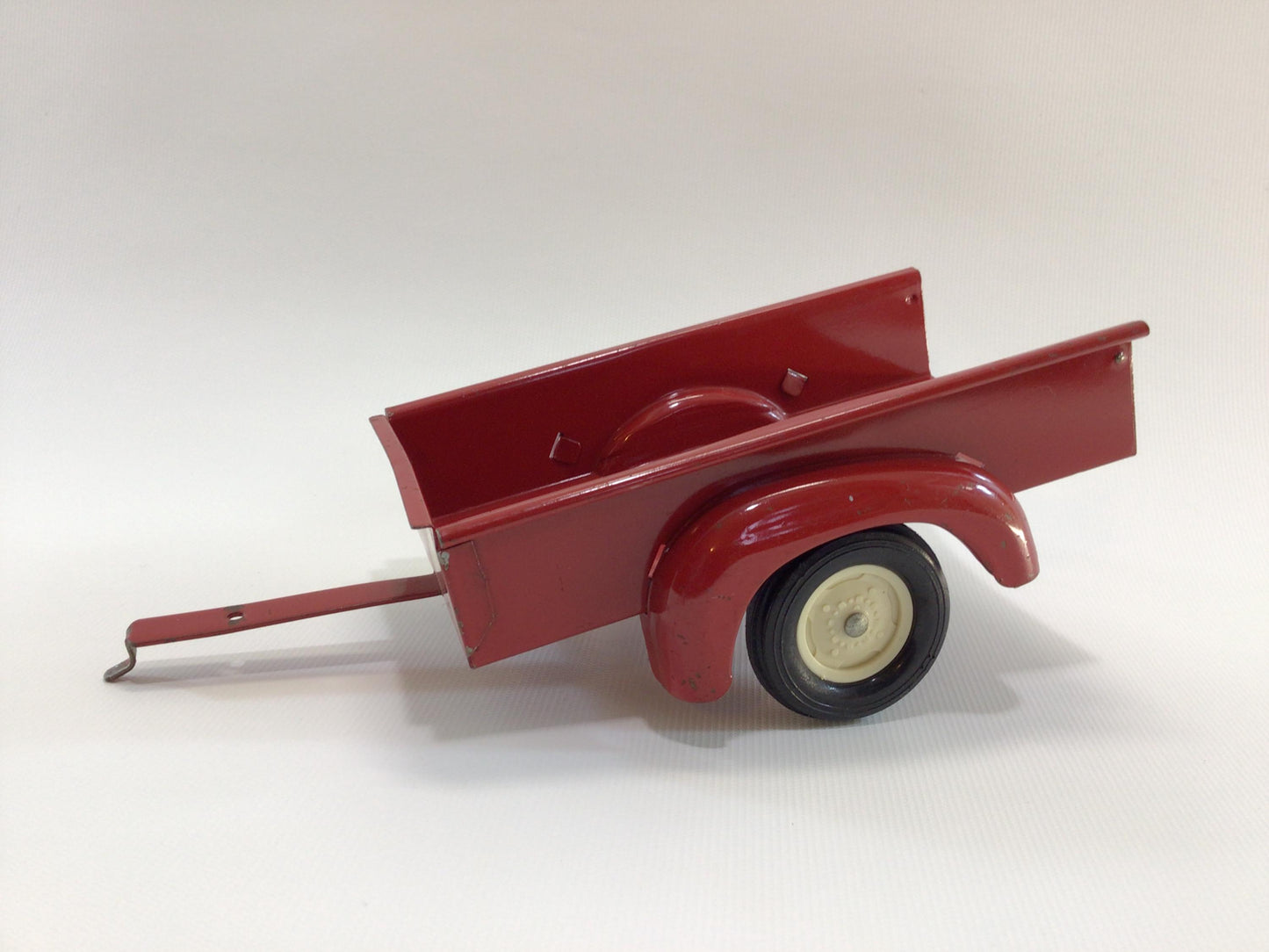 ERTL Red 1940s Style Utility Trailer Vintage Pressed Steel Toy
