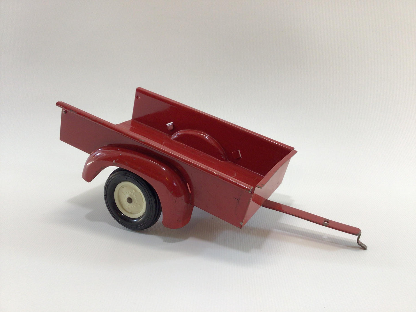 ERTL Red 1940s Style Utility Trailer Vintage Pressed Steel Toy