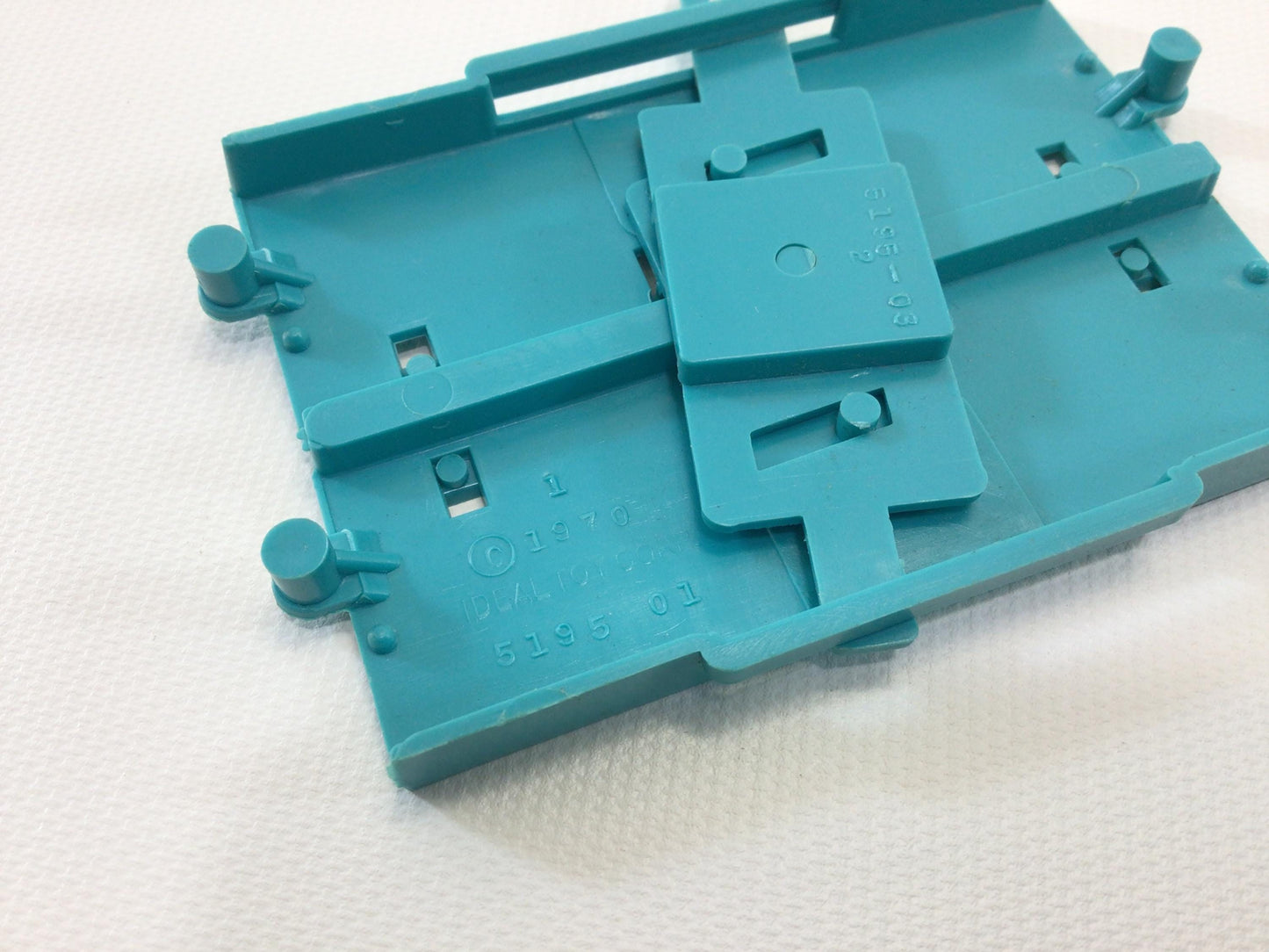 Ideal Jalopy Show Down Blue Straights and 3 Way Intersections Vintage Toy Slot Car Track Replacement Parts Pieces