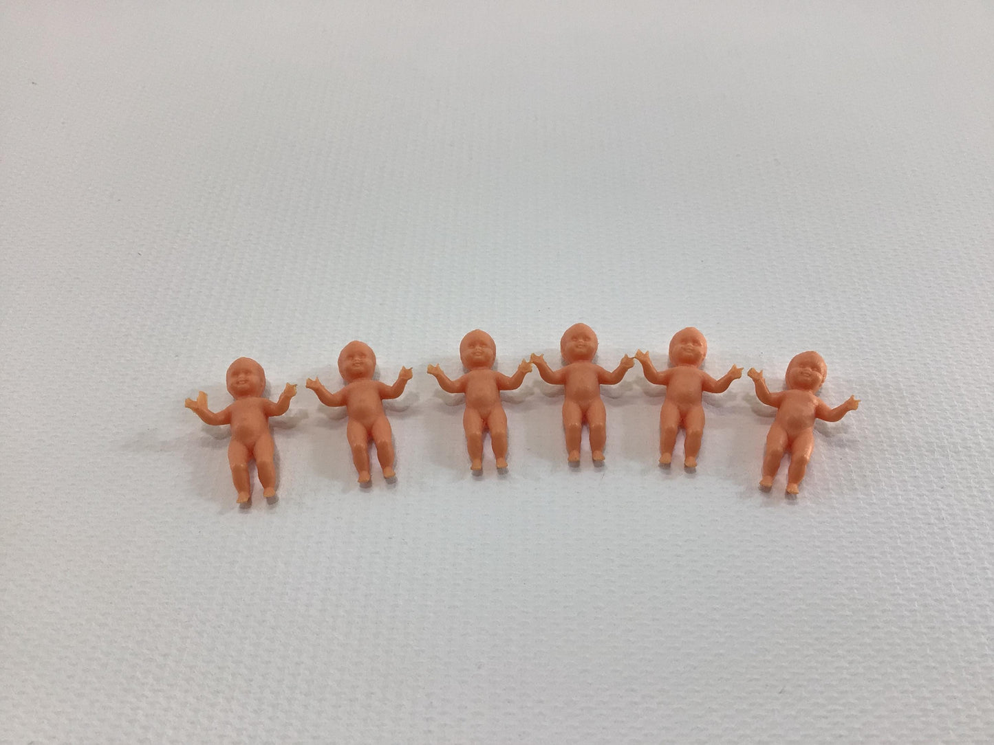 Dollhouse Miniature Babies 3/4" Baby Dolls Vintage Arts Crafts Project Supply