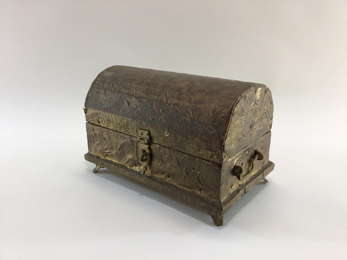 Brass Humpback Treasure Chest Jewelry Trinket Vintage Storage Container Black Felt Lined Interior Hammered Brass Foil Applied Wooden Box