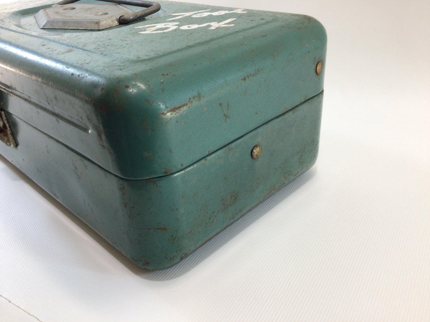Green Victor Tool / Fishing Tackle Box Single Tray Storage Container Quality Made Mid Century Steel Construction