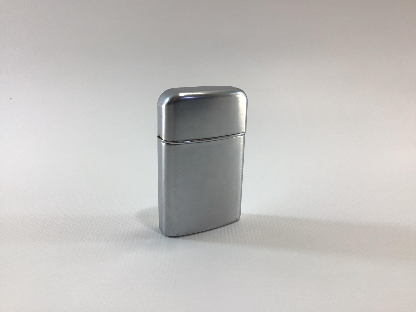 Ronson Super Windlite Vintage Fluid Cigar Cigarette Lighter Brushed Chrome Finish