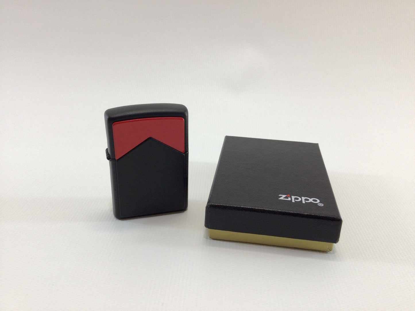 Vintage 1996 Marlboro Zippo Cigarette Lighter